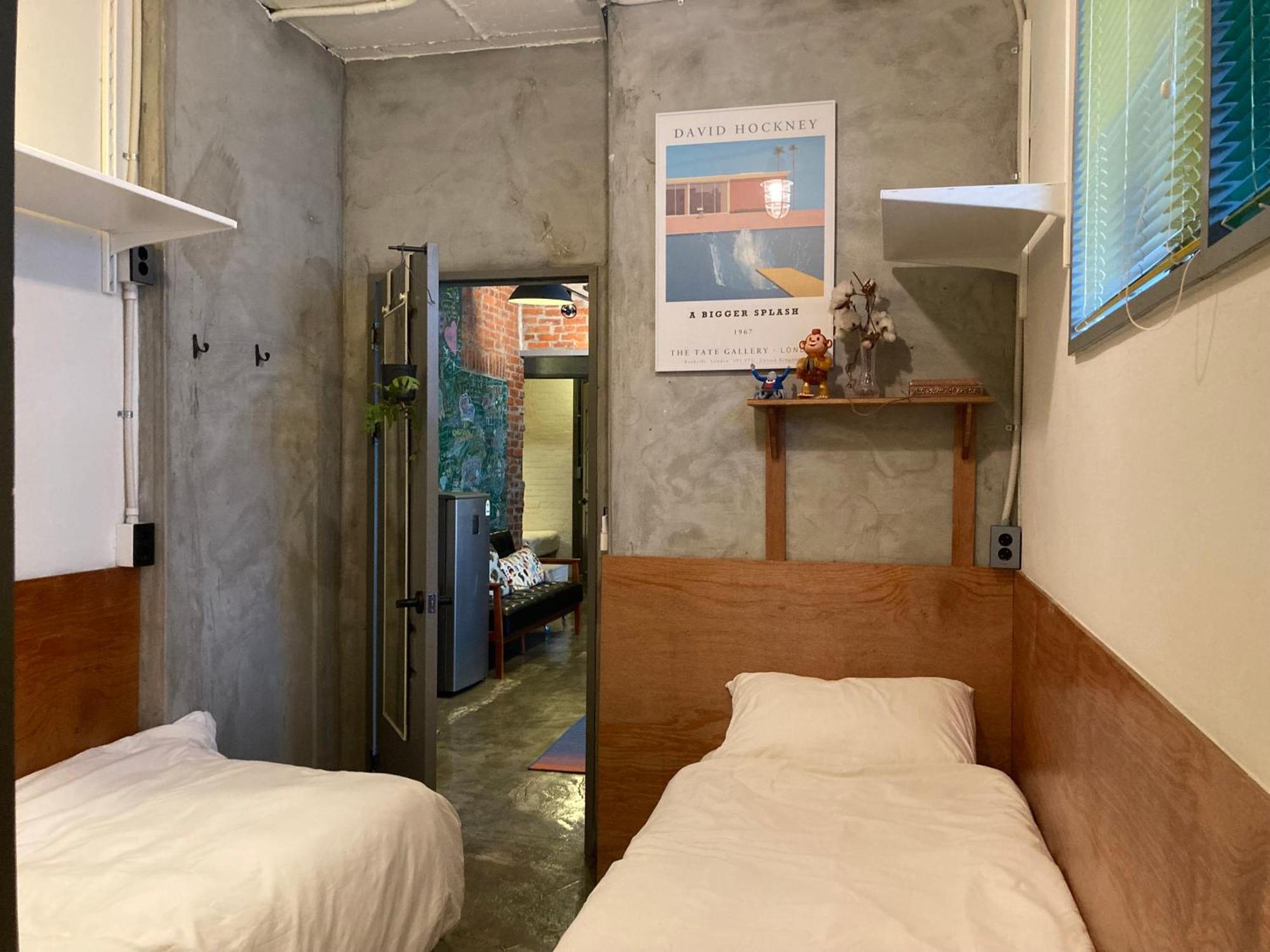 Hongdae Guesthouse Pajamaparty Сеул Экстерьер фото
