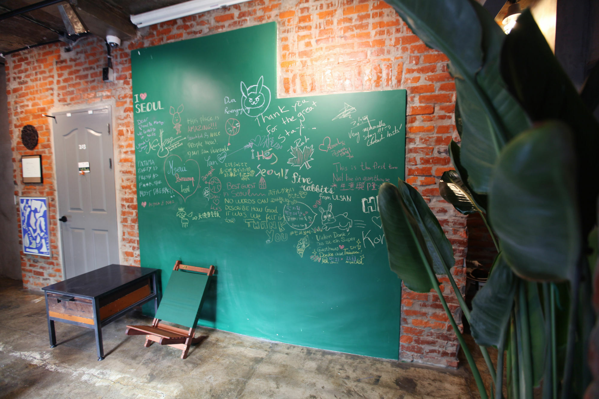 Hongdae Guesthouse Pajamaparty Сеул Экстерьер фото